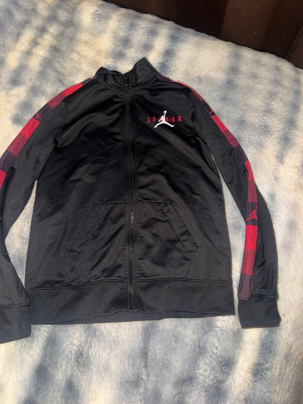 Jordan Black Red Full Zip Jacket with jump man logo size large youth